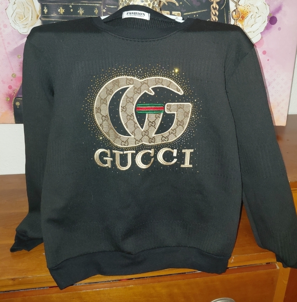 Fashion Luxury Black Crew Neck Sweater